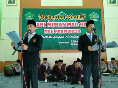 Peringatan Maulid Nabi Muhammad SAW
