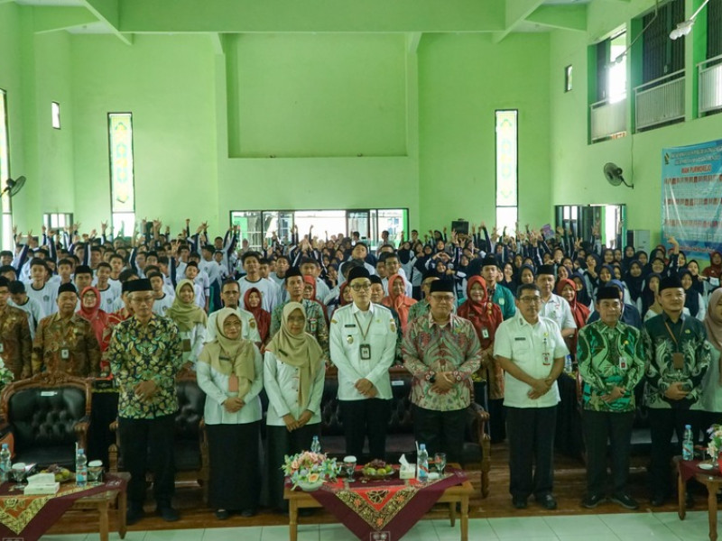 Launching Gerakan Cegah Stunting dan Cek Kesehatan Gratis di MAN Purworejo