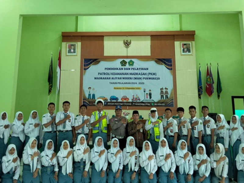 MAN Purworejo Adakan Pelatihan Patroli Keamanan Madrasah