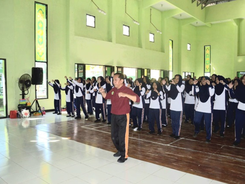 Kolaborasi dengan Puskesmas Mranti, MAN Purworejo Gelar Aksi Bergizi Serentak 2024