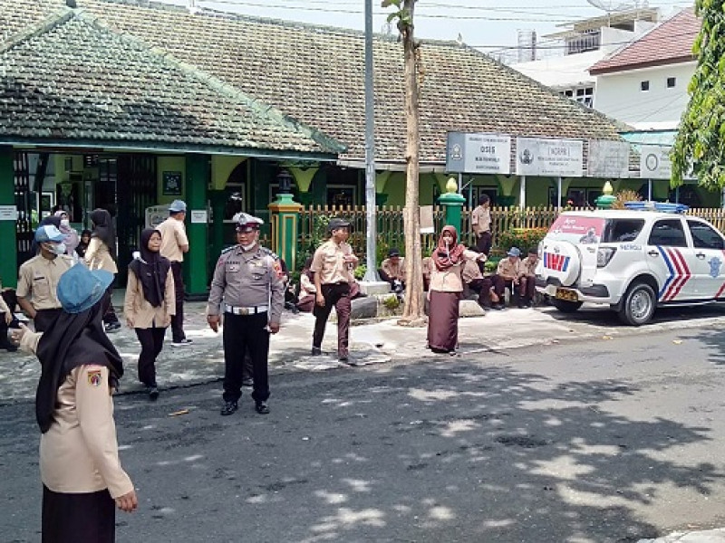 MAN Purworejo Mengadakan Pelatihan Patroli Keamanan Madrasah (PKM)