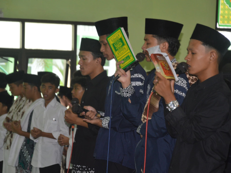 MAN Purworejo Gelar Peringatan Isra Miraj